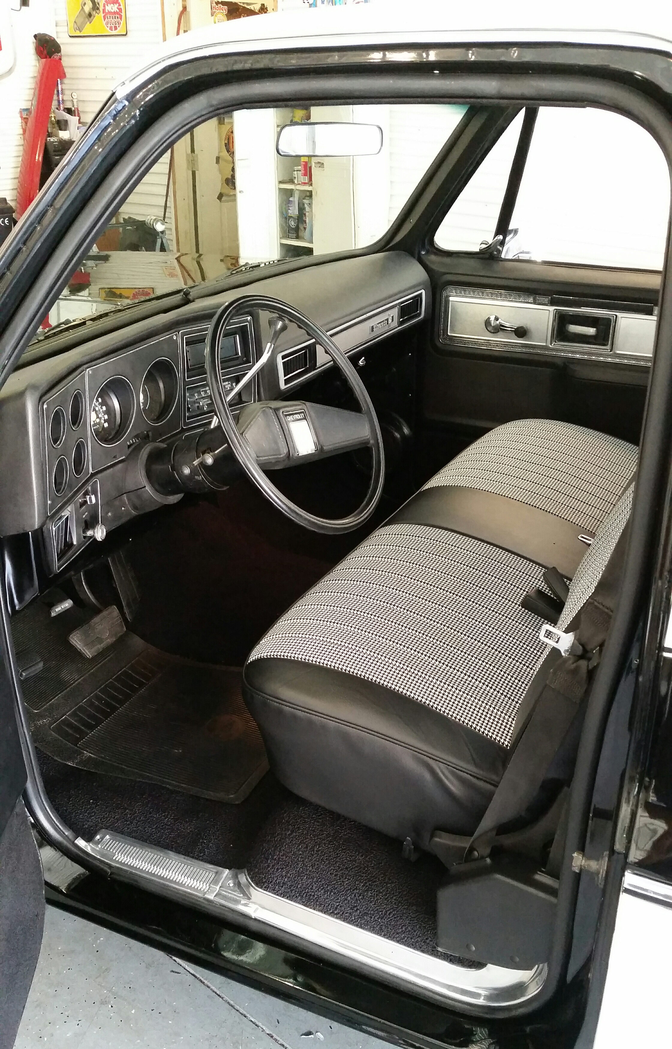 78 Chevy Truck interior